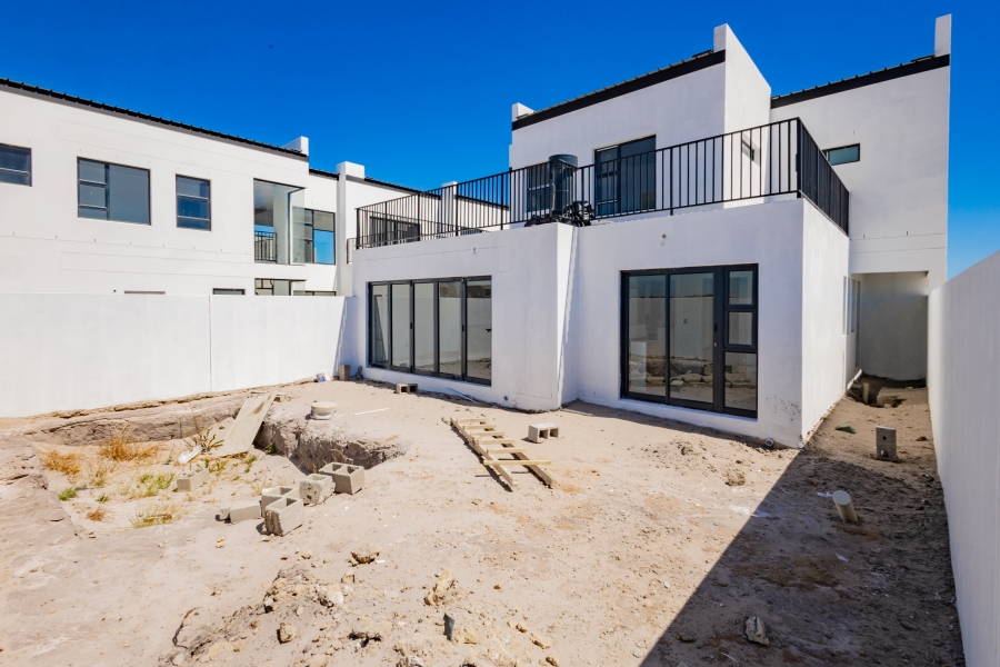 4 Bedroom Property for Sale in Sandown Western Cape